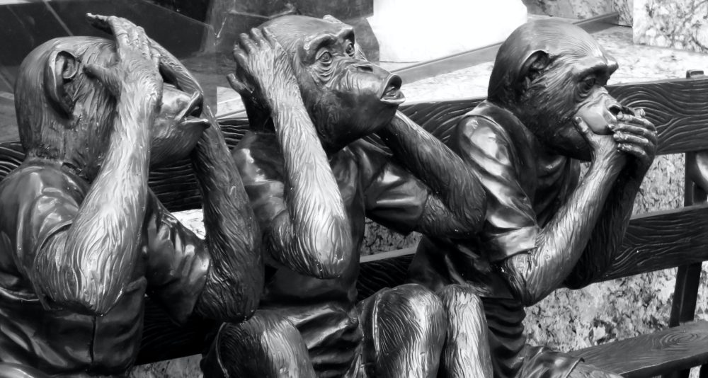 three brass monkeys see, hear, speak no evil